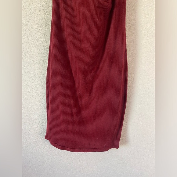 Paparazzi Maroon Wine Red Bodycon Dress w/ Crossed Tops Size S - Picture 6 of 7